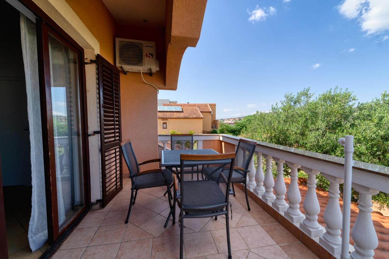 Apartmani Vesna Bibinje Exteriör bild
